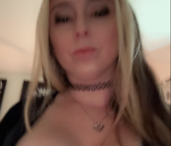 profile photo of Danikixx